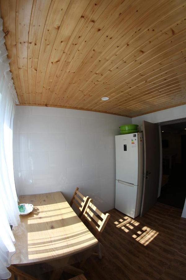 Novel House Apartment Martvili Luaran gambar