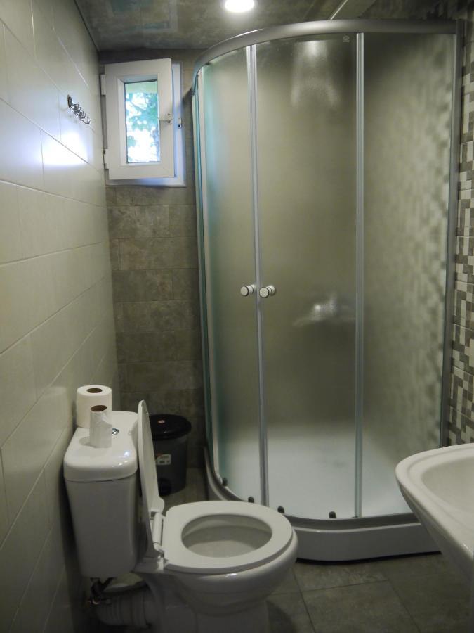 Novel House Apartment Martvili Luaran gambar