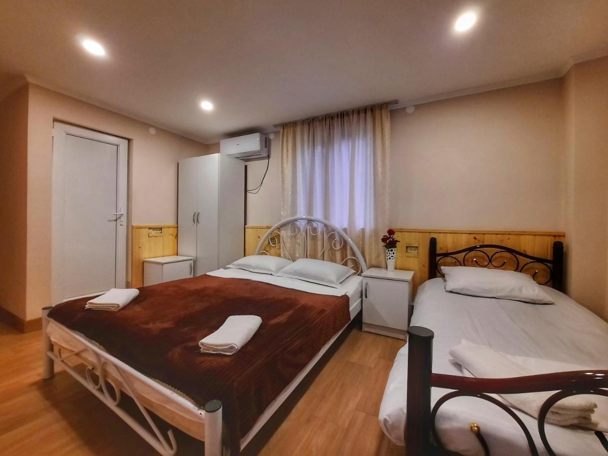Novel House Apartment Martvili Luaran gambar